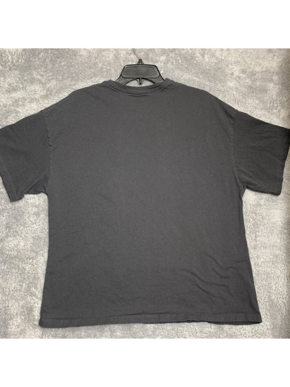 Pink Floyd Graphic T Shirt Mens Small Black Dark Side of the Moon WorldTour 2022 - Picture 6 of 6